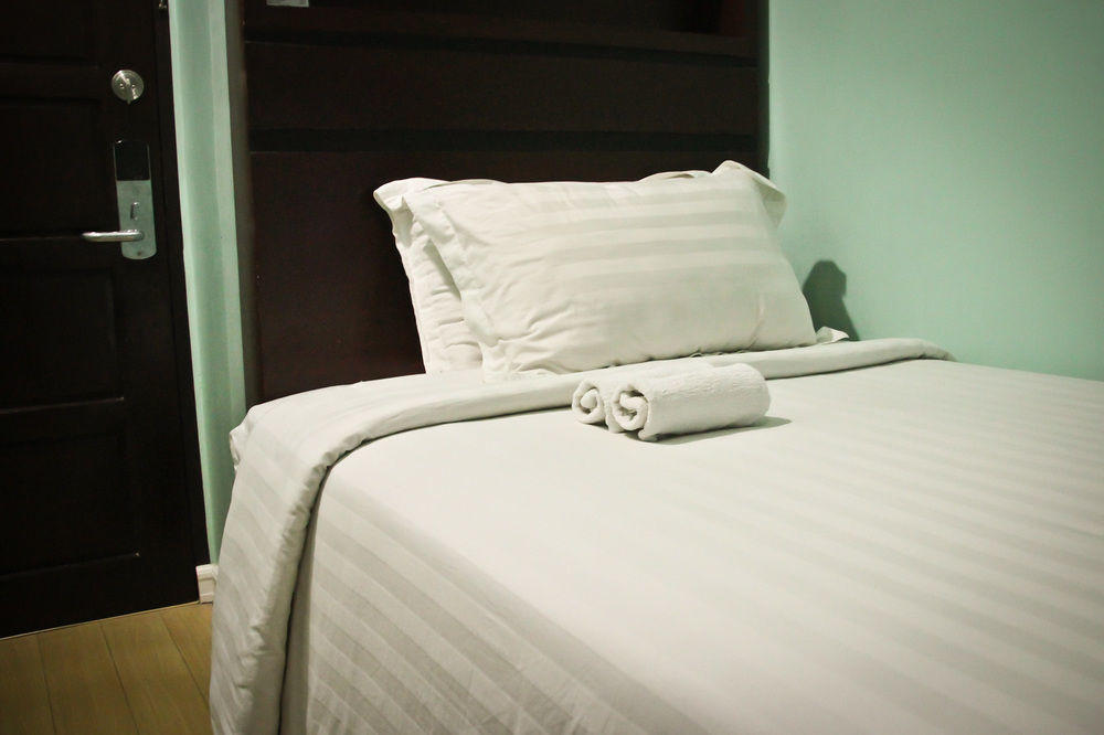 La Gloria Residence Inn Себу Экстерьер фото