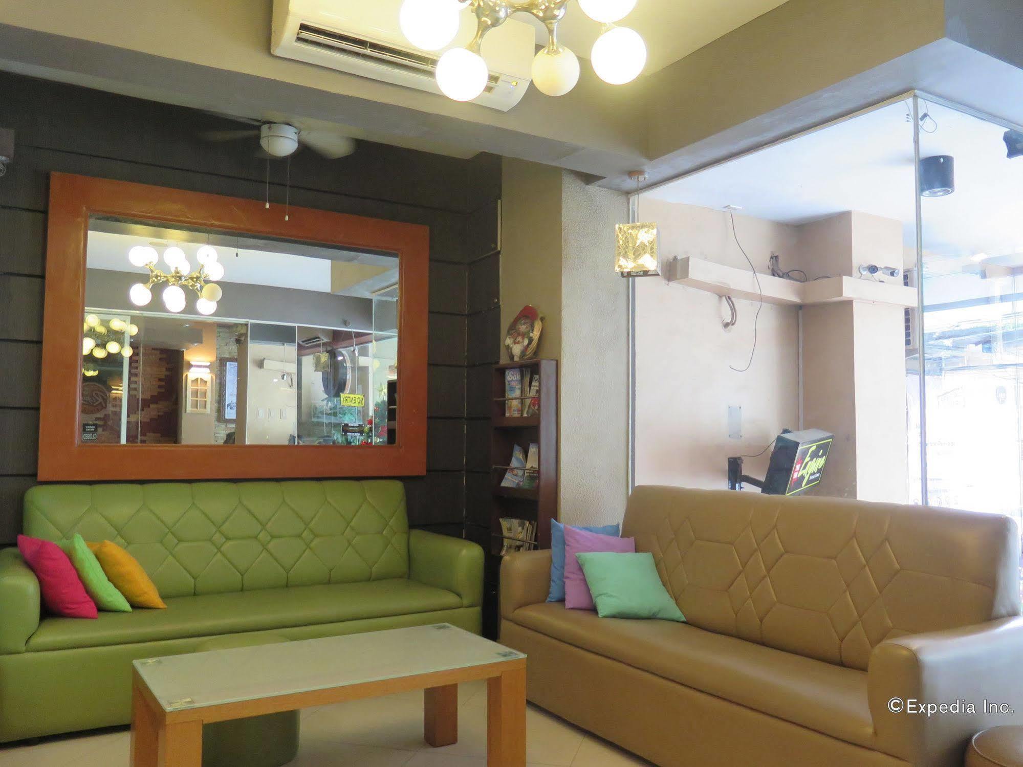 La Gloria Residence Inn Себу Экстерьер фото
